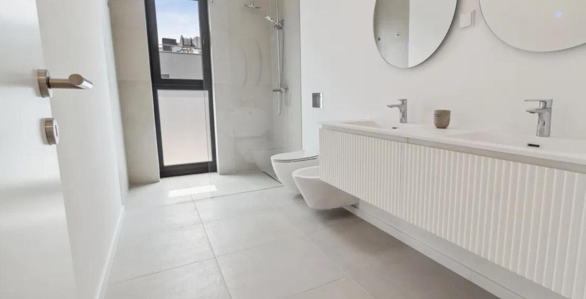 Isola Apartment