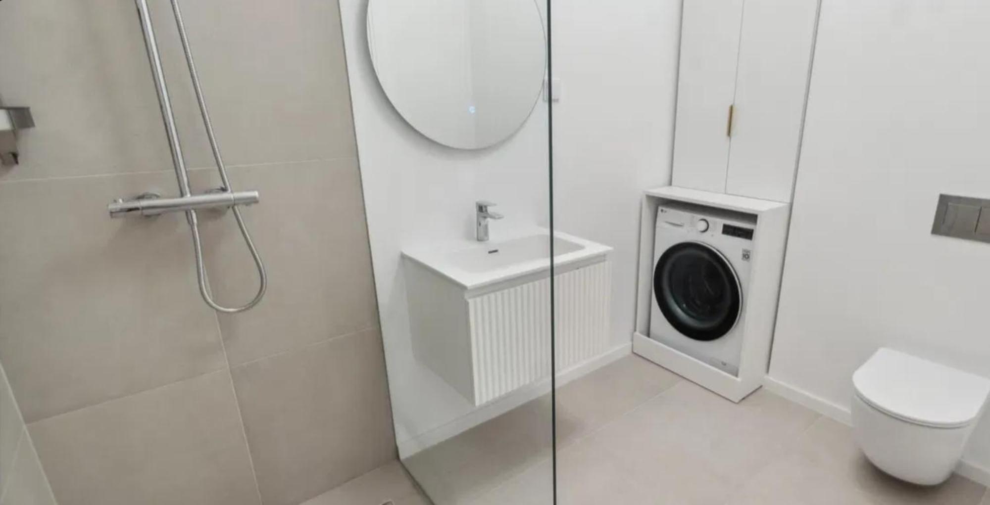 Isola Apartment